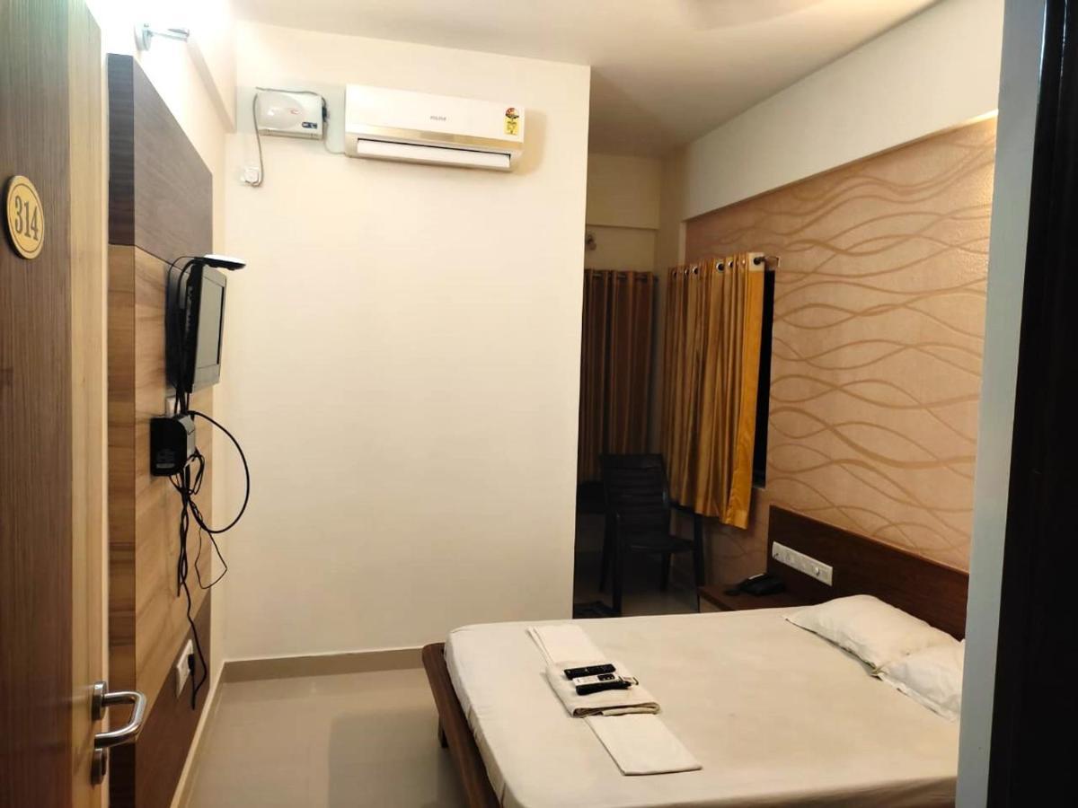 Hotel Radha Pangala Zewnętrze zdjęcie